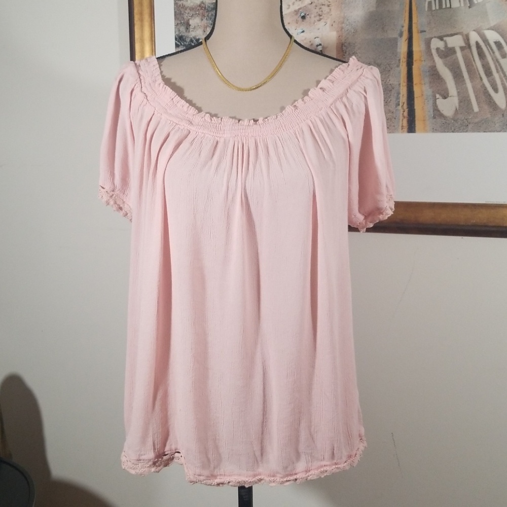 Awesome by tramp Off shoulders pink top.  Size L